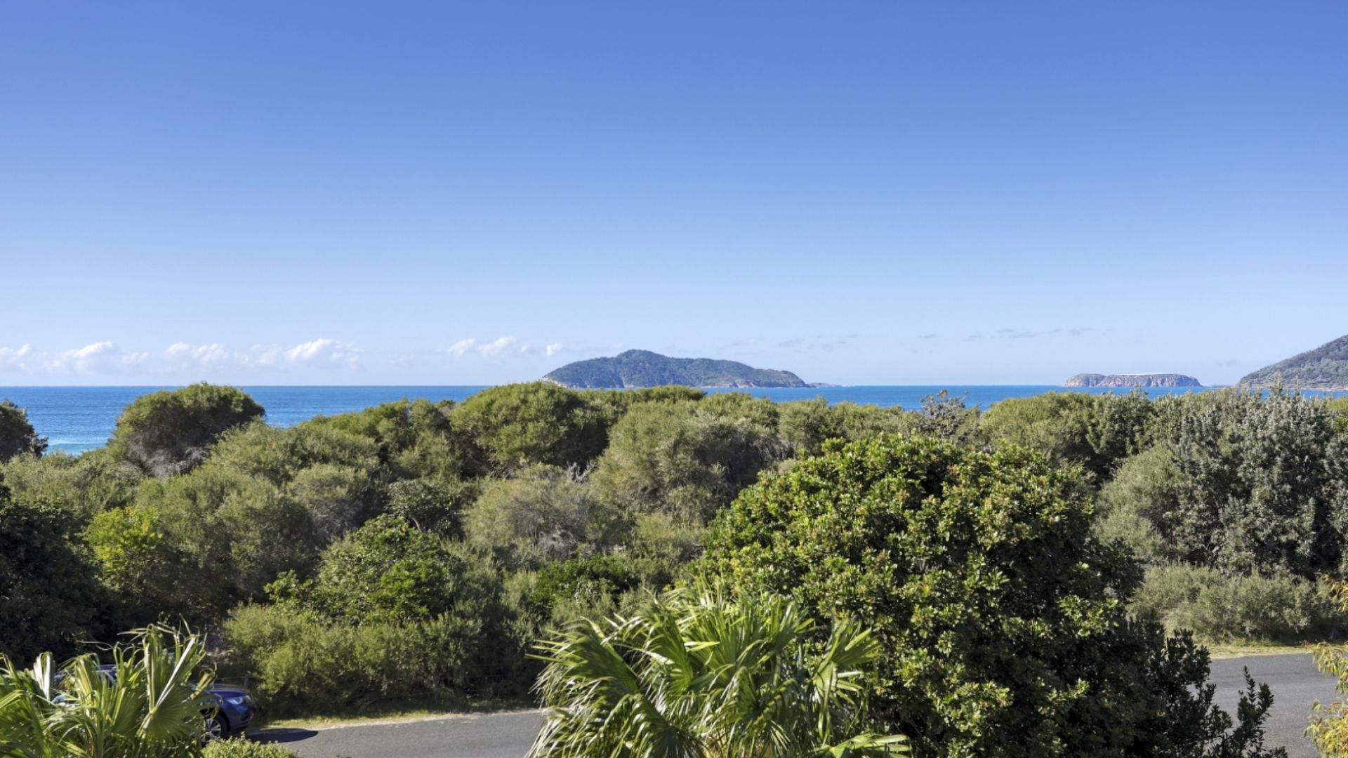 The Love Nest | 12/13 Beach Road Hawks Nest NSW 2324 | Property | Hawks ...